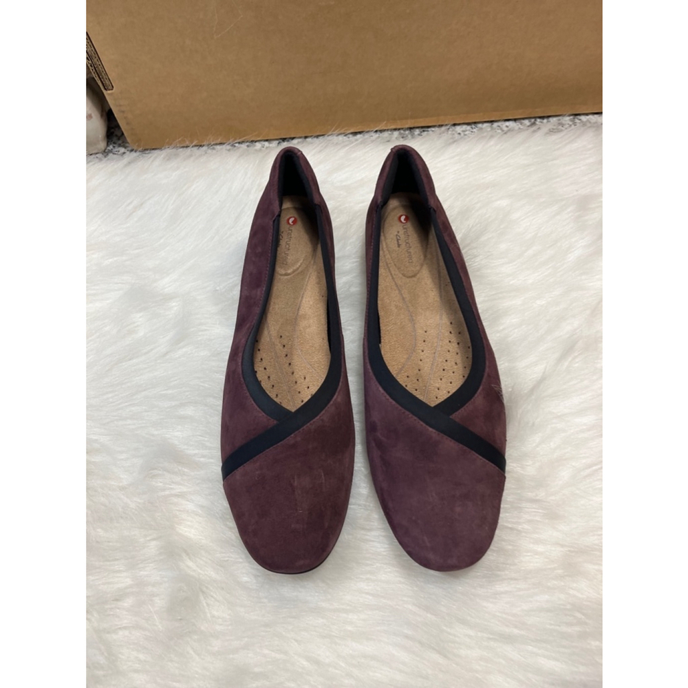 Clarks Unstructured DARCEY EASE Aubergine Suede Leather Loafers Women Size 9.5W
